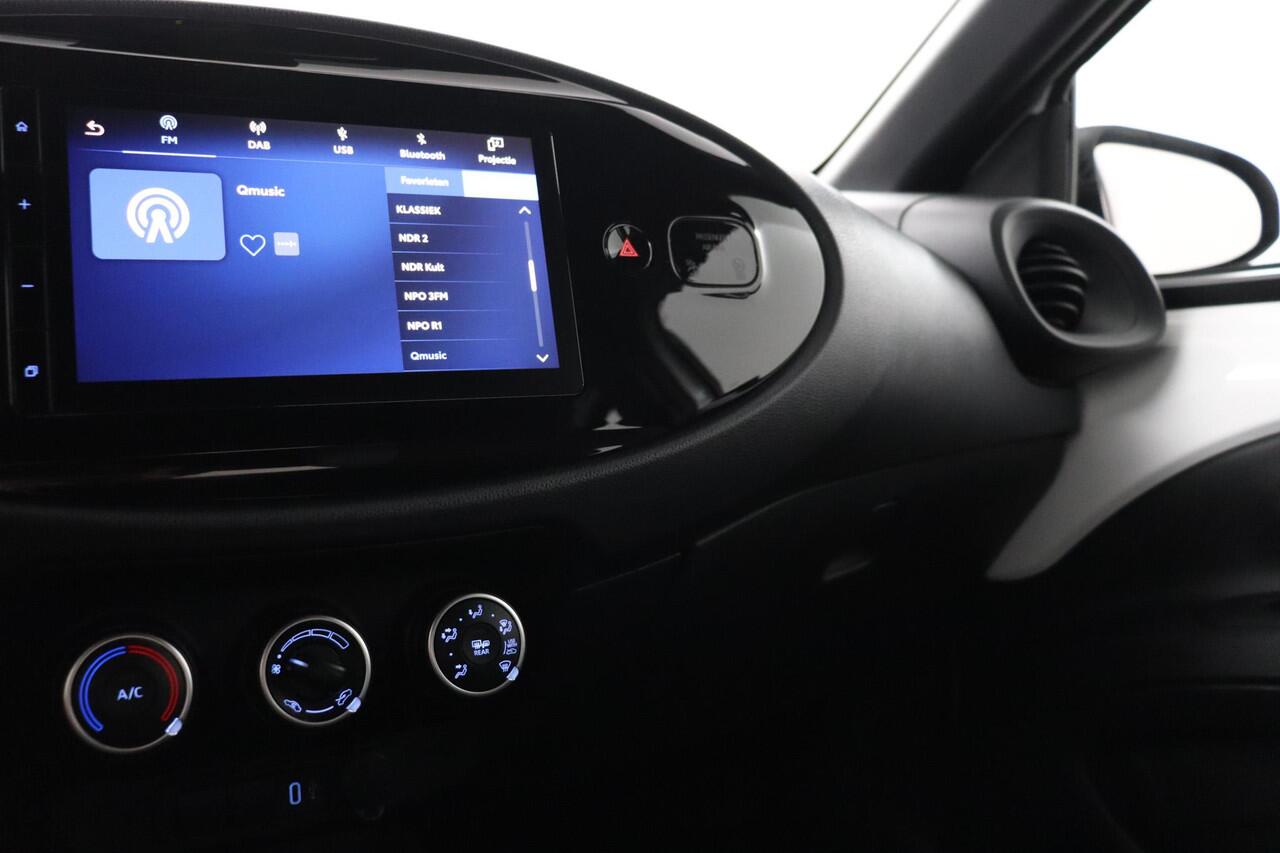 Toyota AYGO X 1.0 VVT-i MT Play | Apple Carplay/Android Auto | Achteruitrijcamera | Airco |