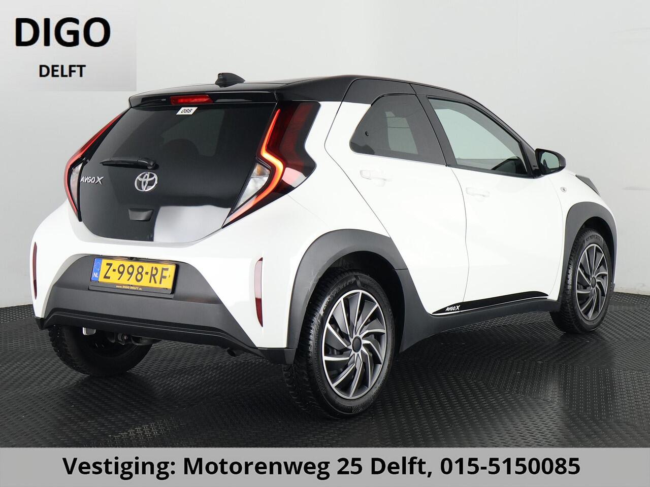 Toyota AYGO X VVT-i MT PLAY BLACK & WHITE 1e EIG GARANTIE 6-2034 CARPLAY NAVI.ADAPTIVE CRUISE.CAMERA