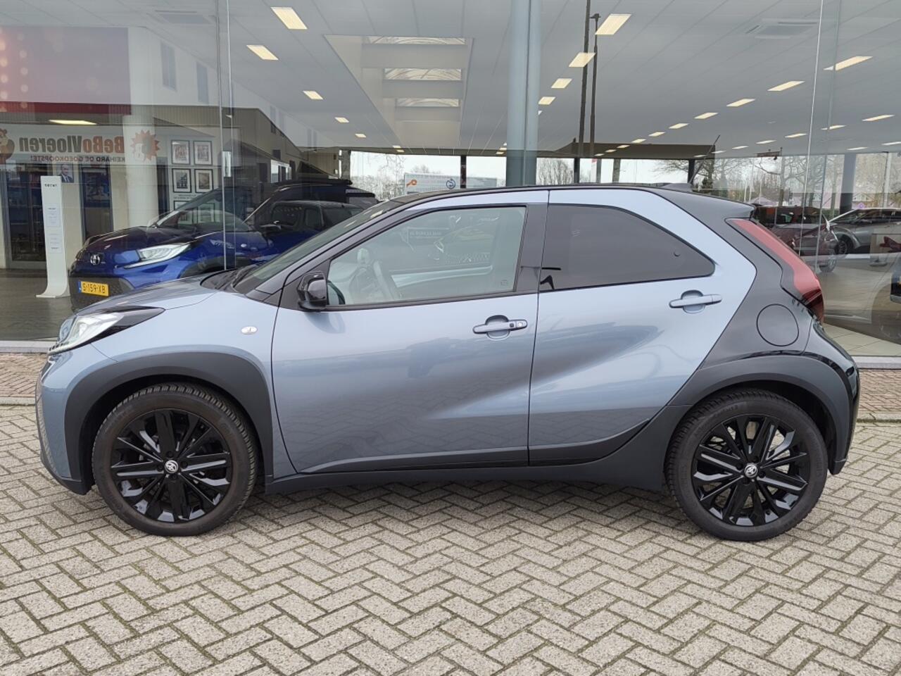 Toyota AYGO X 1.0 VVT-i S-CVT Premium | Parkeersensoren v/a | JBL |