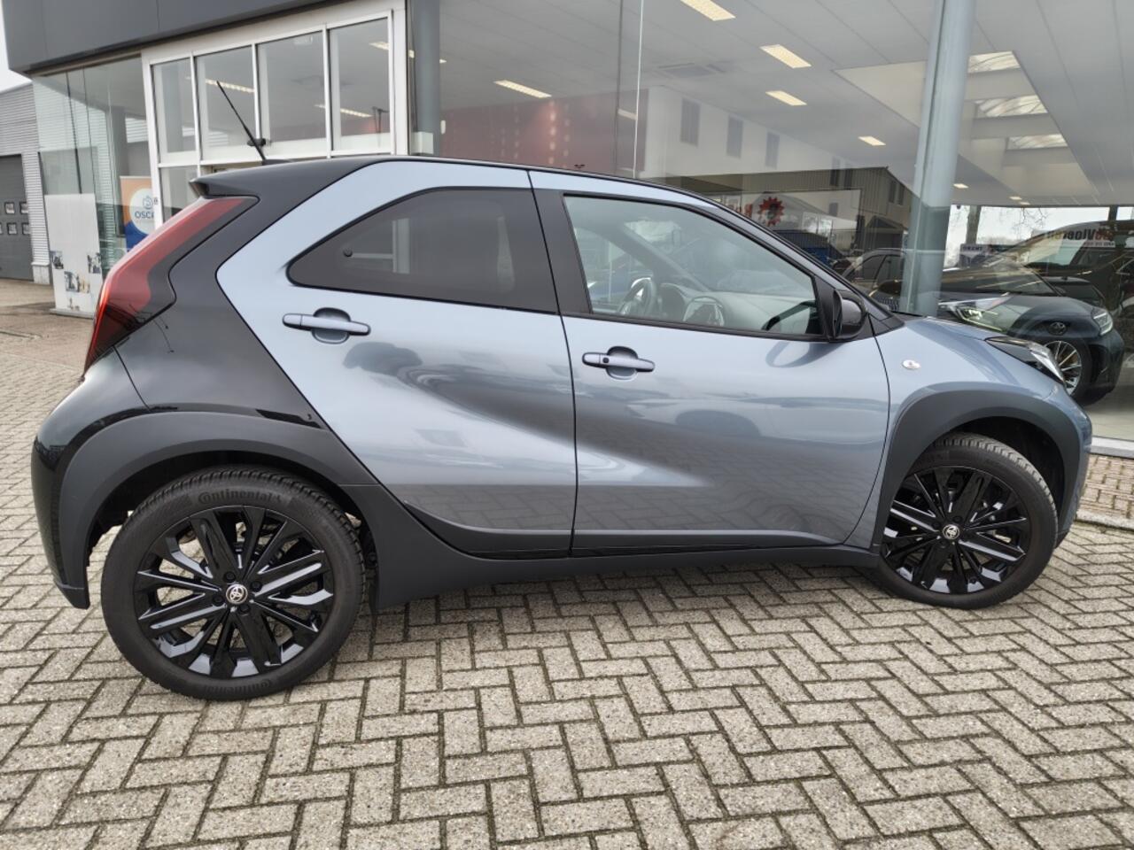 Toyota AYGO X 1.0 VVT-i S-CVT Premium | Parkeersensoren v/a | JBL |