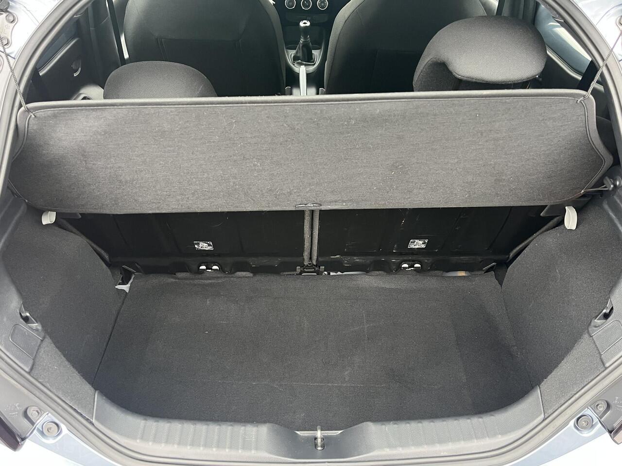 Toyota AYGO X 1.0 VVT-i MT Play Navigatie Apple CarPlay/Android Auto, achteruitrij camera, adaptieve cruise control, NL-auto!