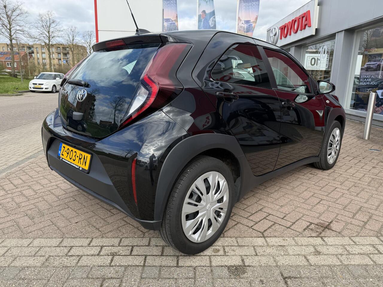 Toyota AYGO X 1.0 VVT-i S-CVT Play 1ste Eigenaar | Automaat | BTW