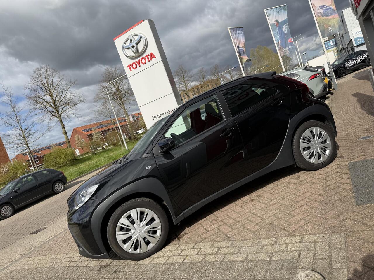 Toyota AYGO X 1.0 VVT-i S-CVT Play 1ste Eigenaar | Automaat | BTW