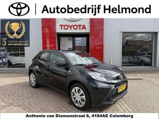 toyota-aygo-x-1.0-vvt-i-s-cvt-play-