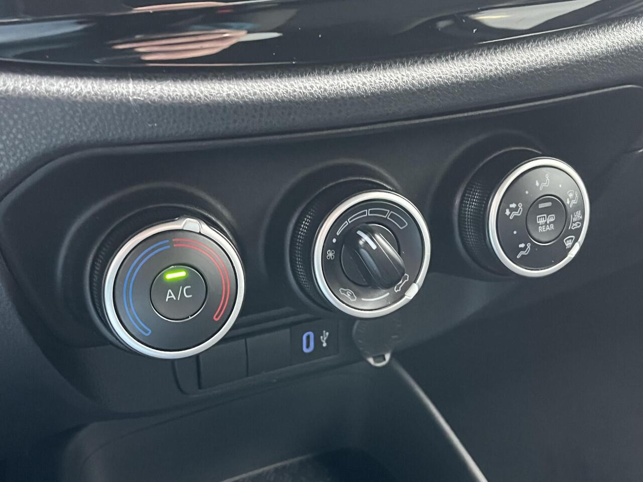 Toyota AYGO X 1.0 VVT-i S-CVT Play | Apple Carplay/Android Auto | Camera | 1e eigenaar | Toyota garantie tot 2034!