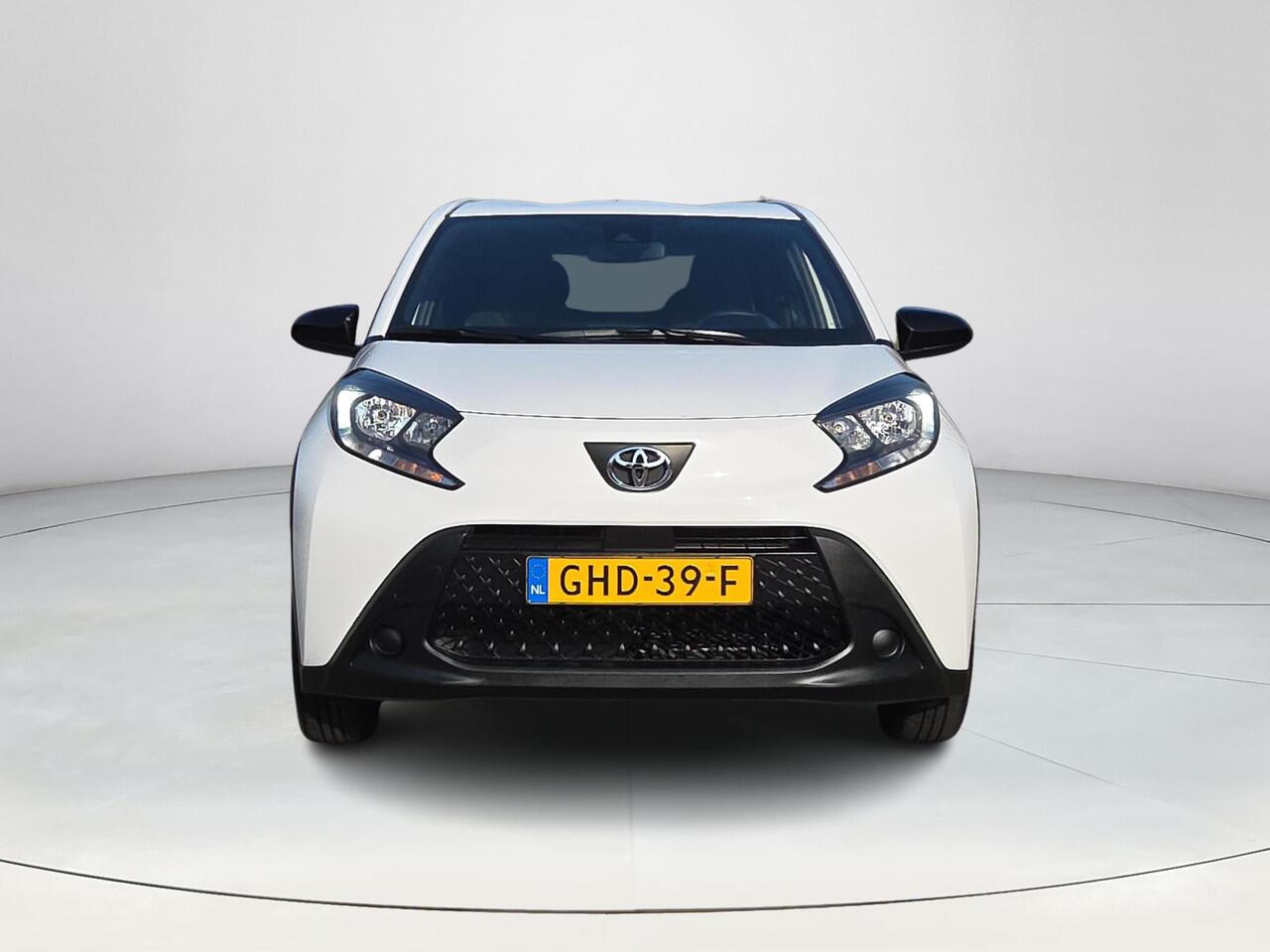 Toyota AYGO X 1.0 VVT-i MT Play | Apple CarPlay | Parkeercamera | Rijklaar incl. garantie |