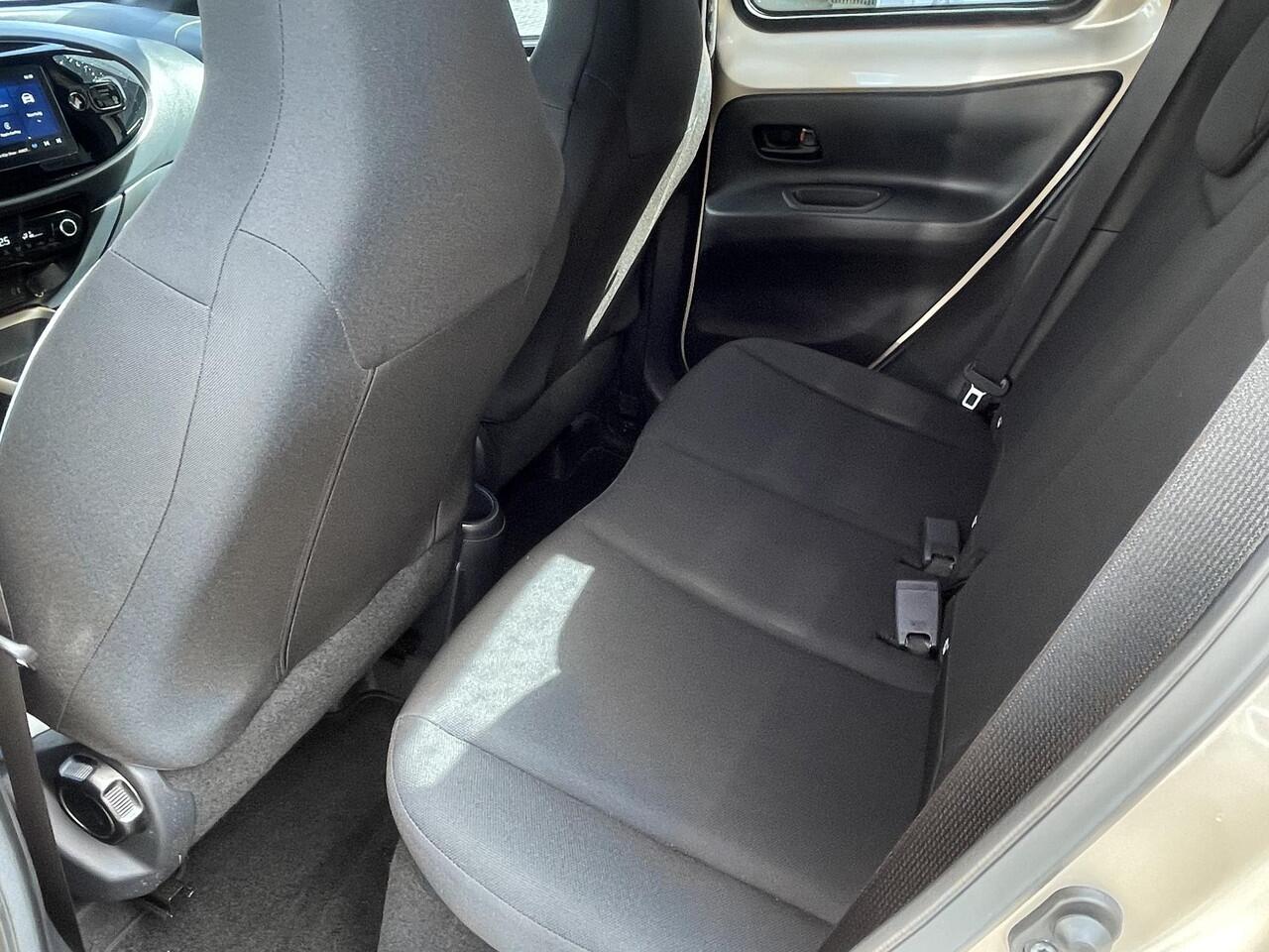 Toyota AYGO X 1.0 VVT-i S-CVT Pulse