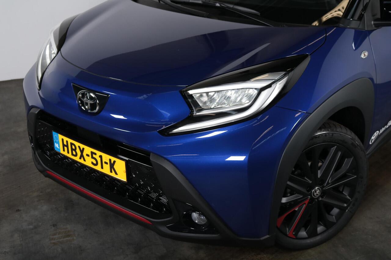 Toyota AYGO X 1.0 VVT-i Automaat Pulse met Design pack, Apple Carplay/Android Auto, Parkeercamera, 18" inch lm velgen!