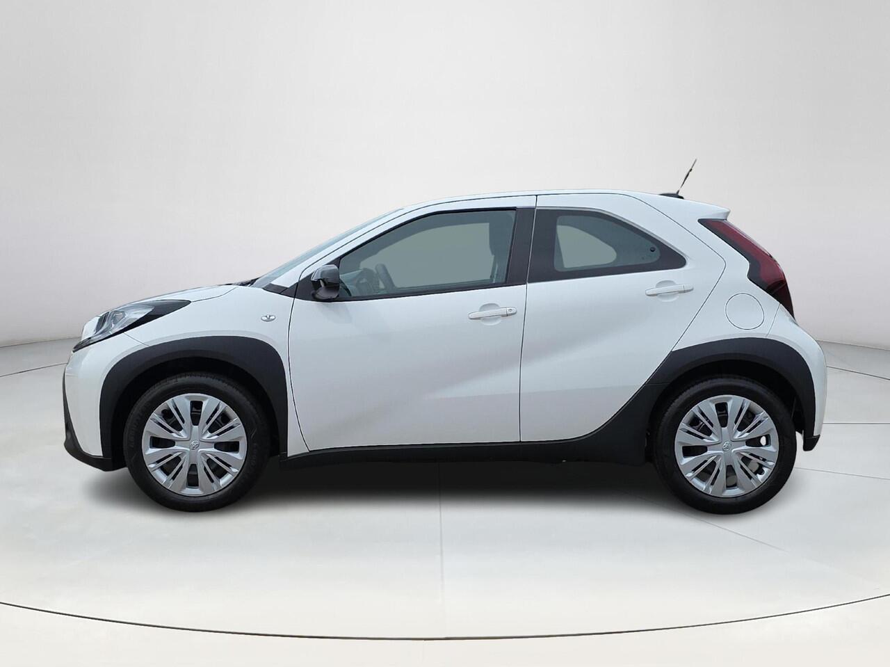 Toyota AYGO X 1.0 VVT-i MT Play | Nieuwe auto | Direct uit voorraad leverbaar |