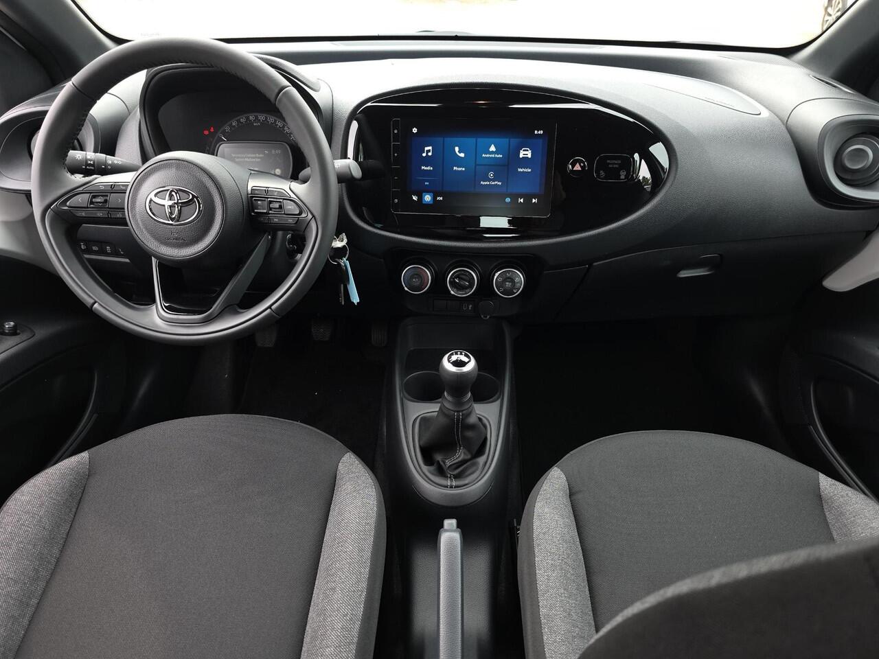 Toyota AYGO X 1.0 VVT-i MT Play | Nieuwe auto | Direct uit voorraad leverbaar |