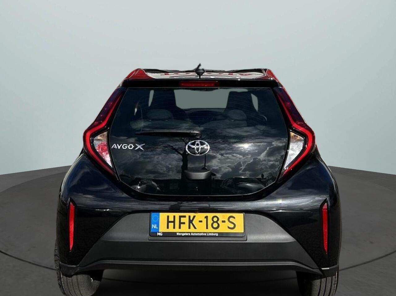 Toyota AYGO X 1.0 VVT-i MT Play | Rijklaar | Apple Carplay | Camera