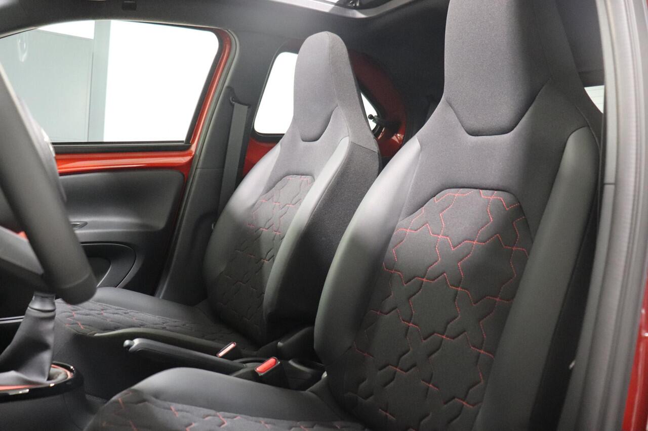 Toyota AYGO X 1.0 VVT-i MT Envy, Cabriodak, Apple Carplay/Android Auto, Parkeersensoren!