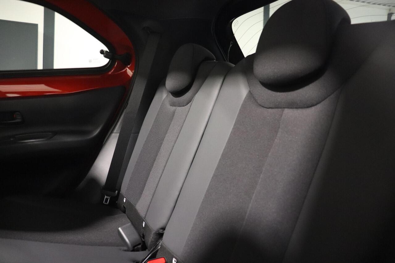 Toyota AYGO X 1.0 VVT-i MT Envy, Cabriodak, Apple Carplay/Android Auto, Parkeersensoren!