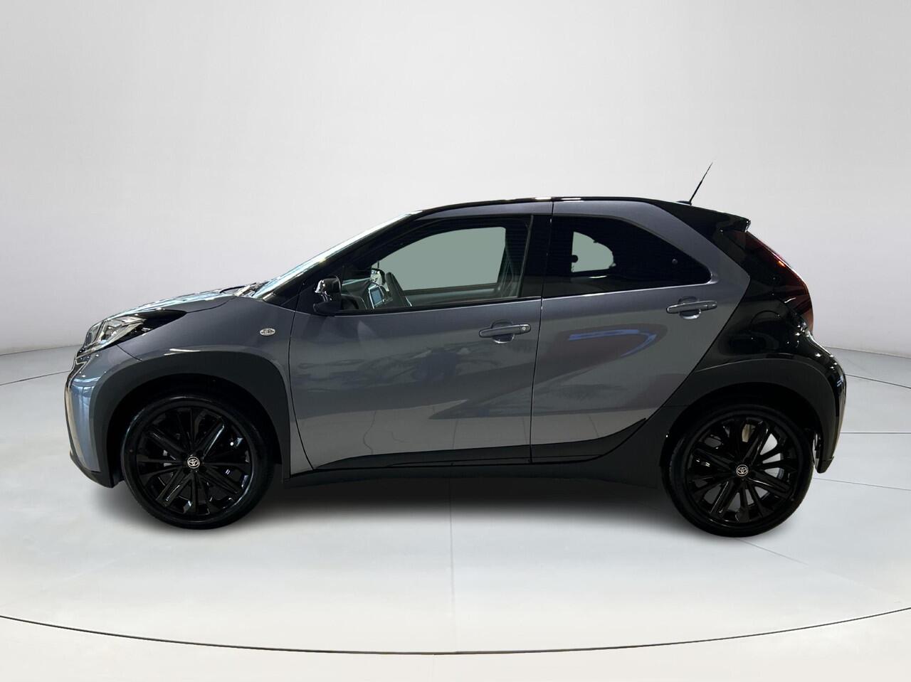 Toyota AYGO X 1.0 VVT-i MT Pulse Design Pack