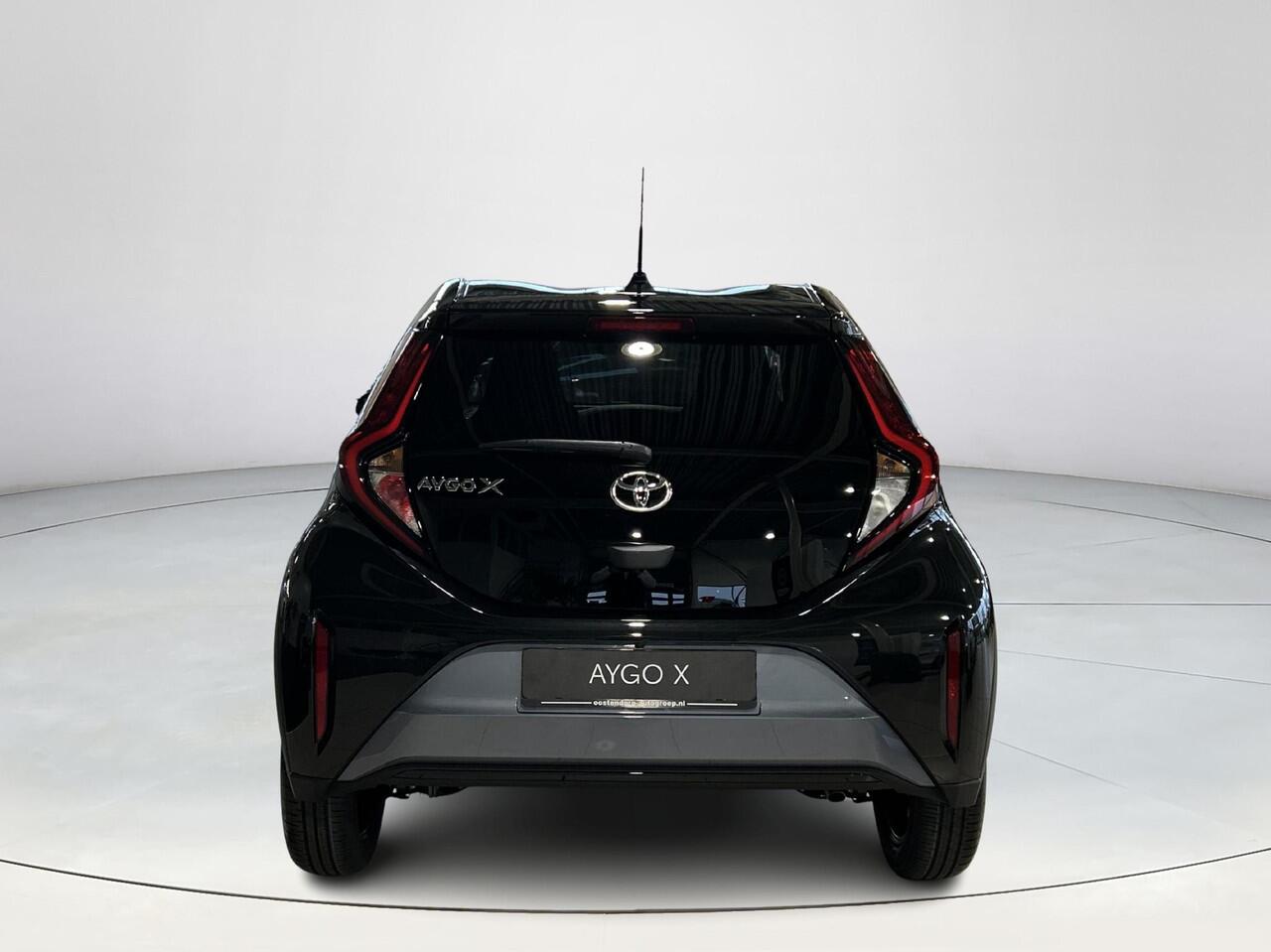 Toyota AYGO X 1.0 VVT-i MT Pulse Design Pack