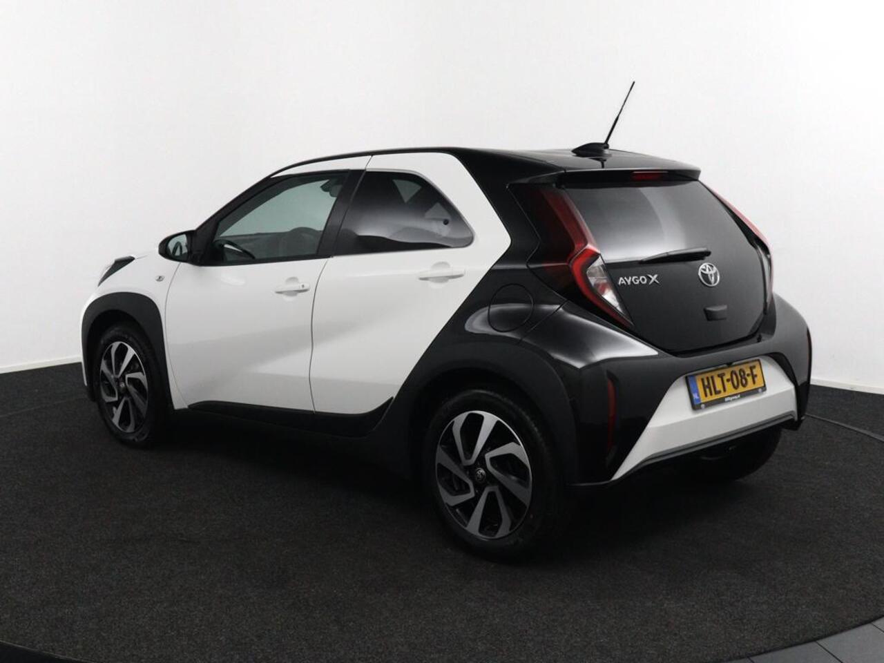 Toyota AYGO X 1.0 VVT-i MT Pulse | Climate Control | Bi-Tone | Led Verlichting | Apple Carplay | Android Auto |