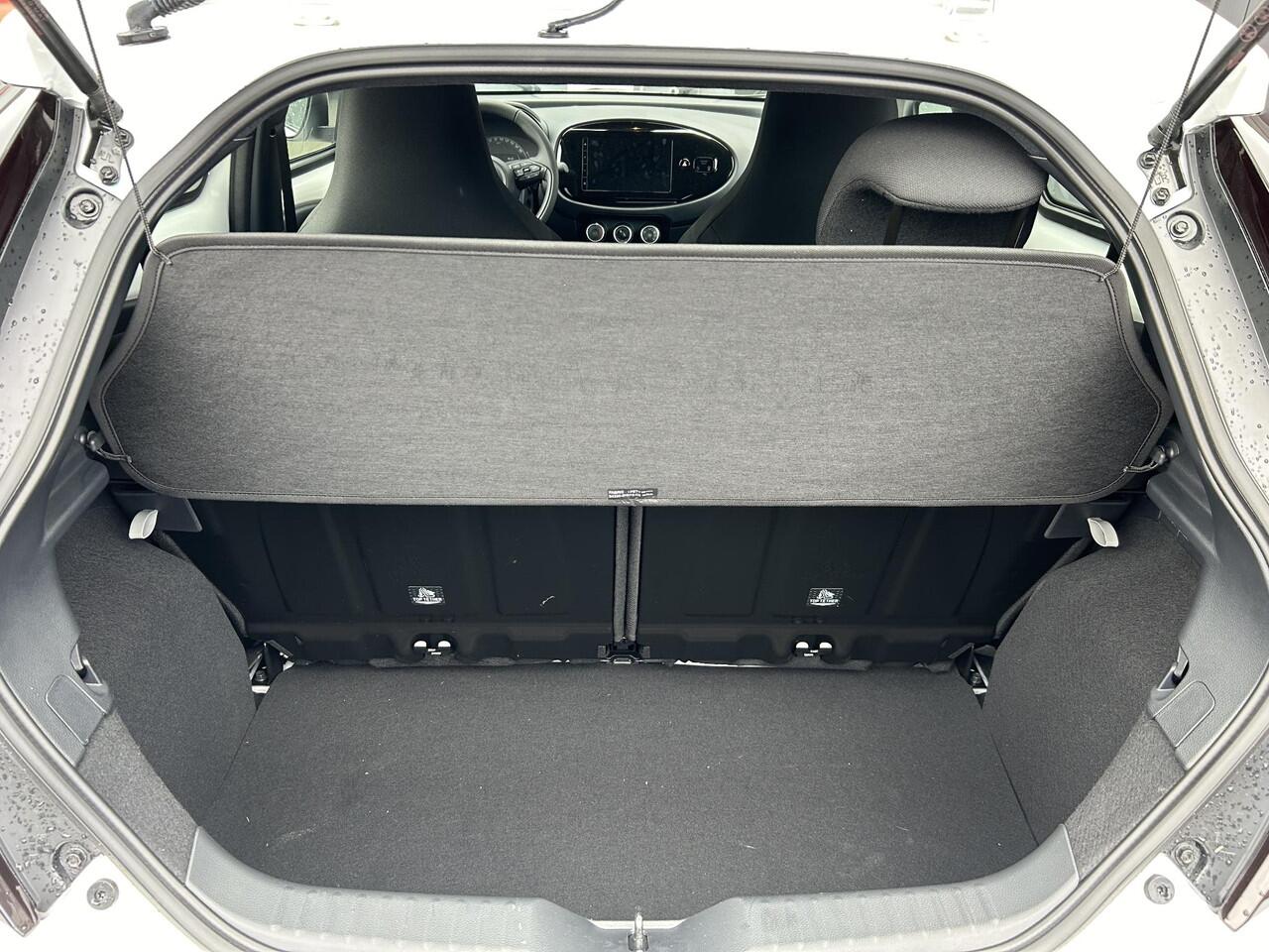 Toyota AYGO X 1.0 VVT-i MT Play | DEMO | direct leverbaar | Adaptive Cruise Control | Apple Carplay/Android Auto | Parkeercamera