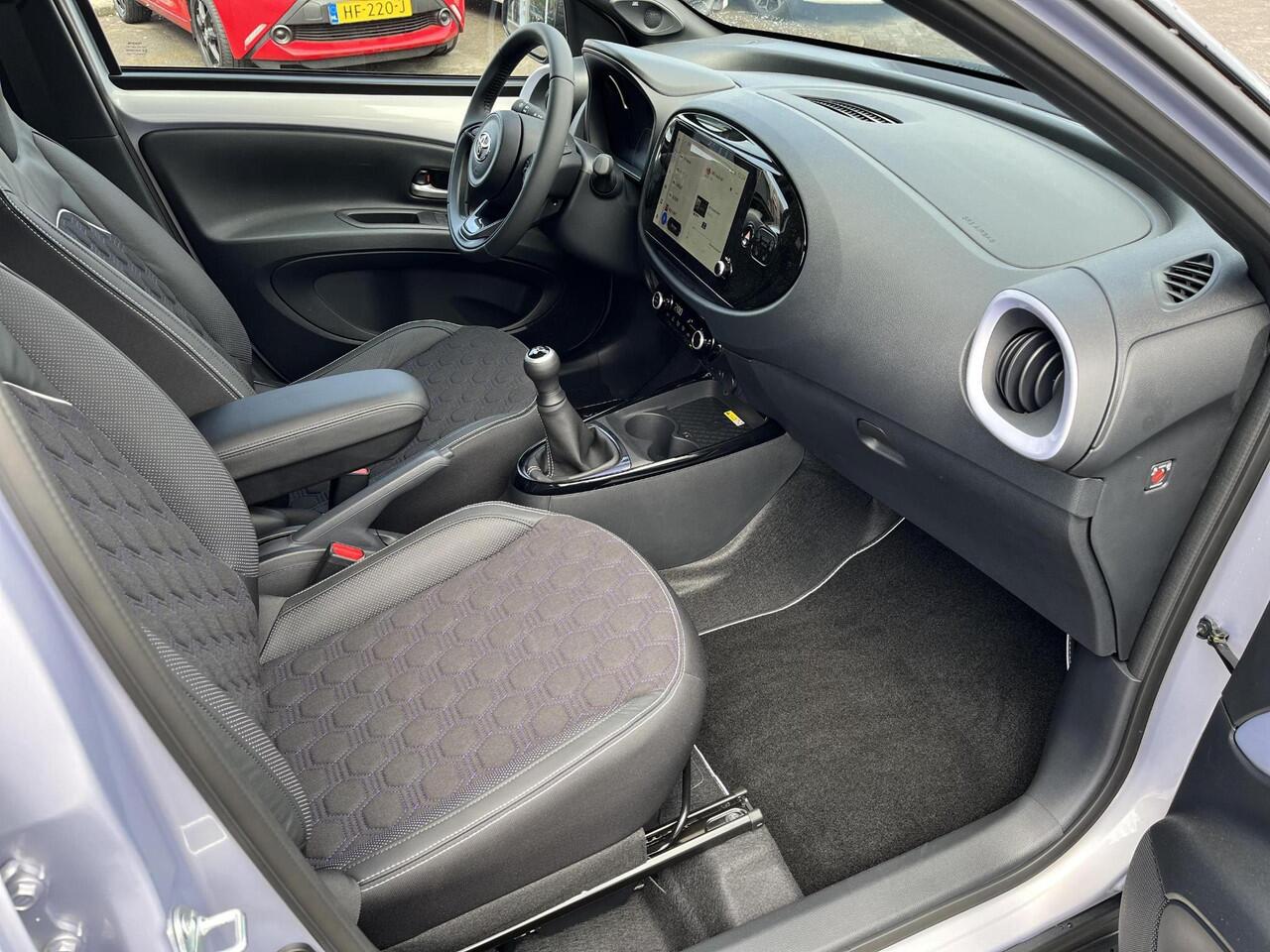 Toyota AYGO X 1.0 VVT-i MT JBL | Navigatie | Apple CarPlay/Android auto | JBL | Achteruitricamera