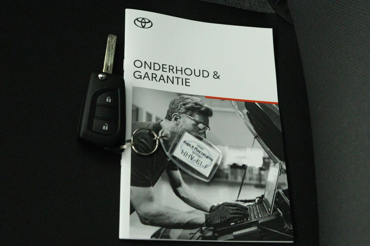 Toyota AYGO X 1.0 VVT-i MT Play | Apple Carplay/Android auto | Parkeercamera | Airco | Adaptieve Cruise-Control |