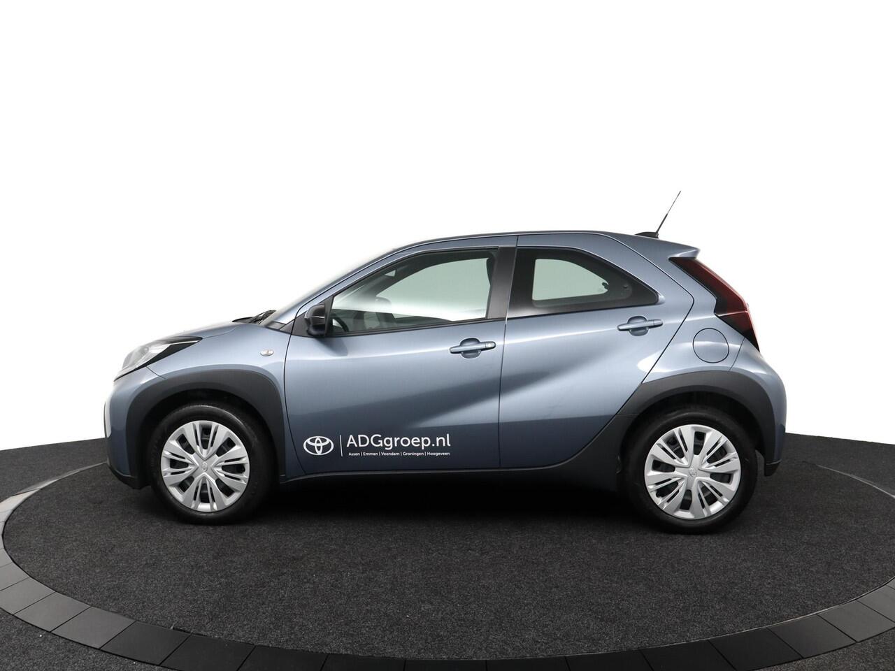 Toyota AYGO X 1.0 VVT-i MT Play | Apple Carplay/Android auto | Parkeercamera | Airco | Adaptieve Cruise-Control |