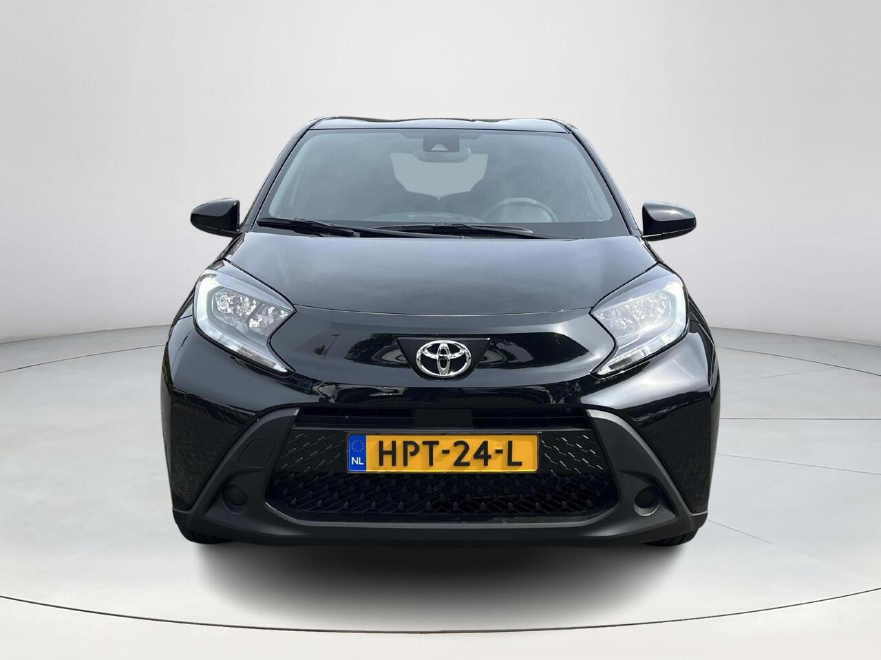 Toyota AYGO X 1.0 VVT-i MT Play | Demonstratie auto | Night Sky Black metallic |