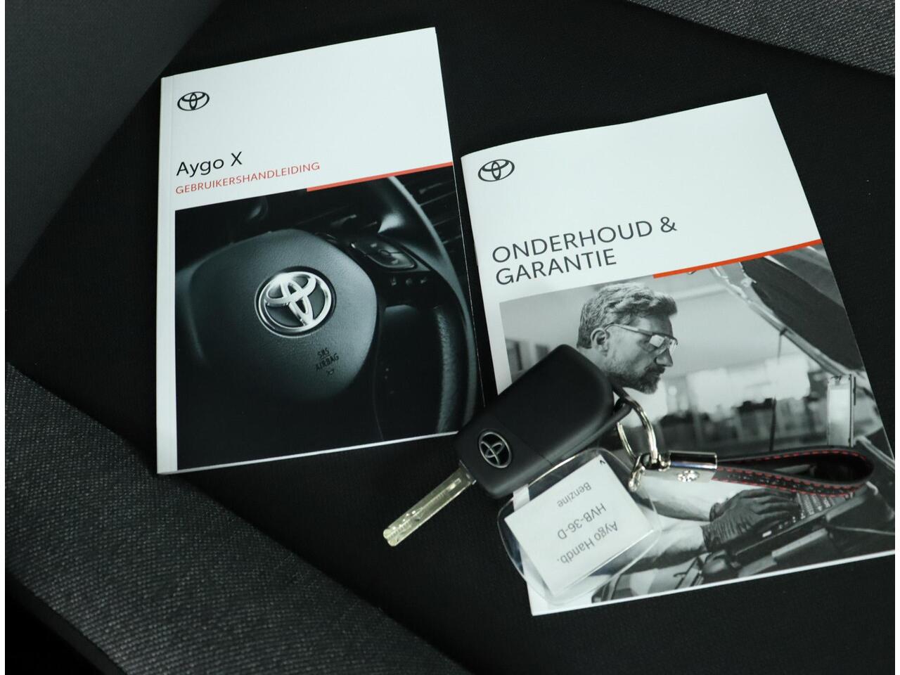 Toyota AYGO X 1.0 VVT-i MT Play | Apple carplay & Android auto | Cruise control |