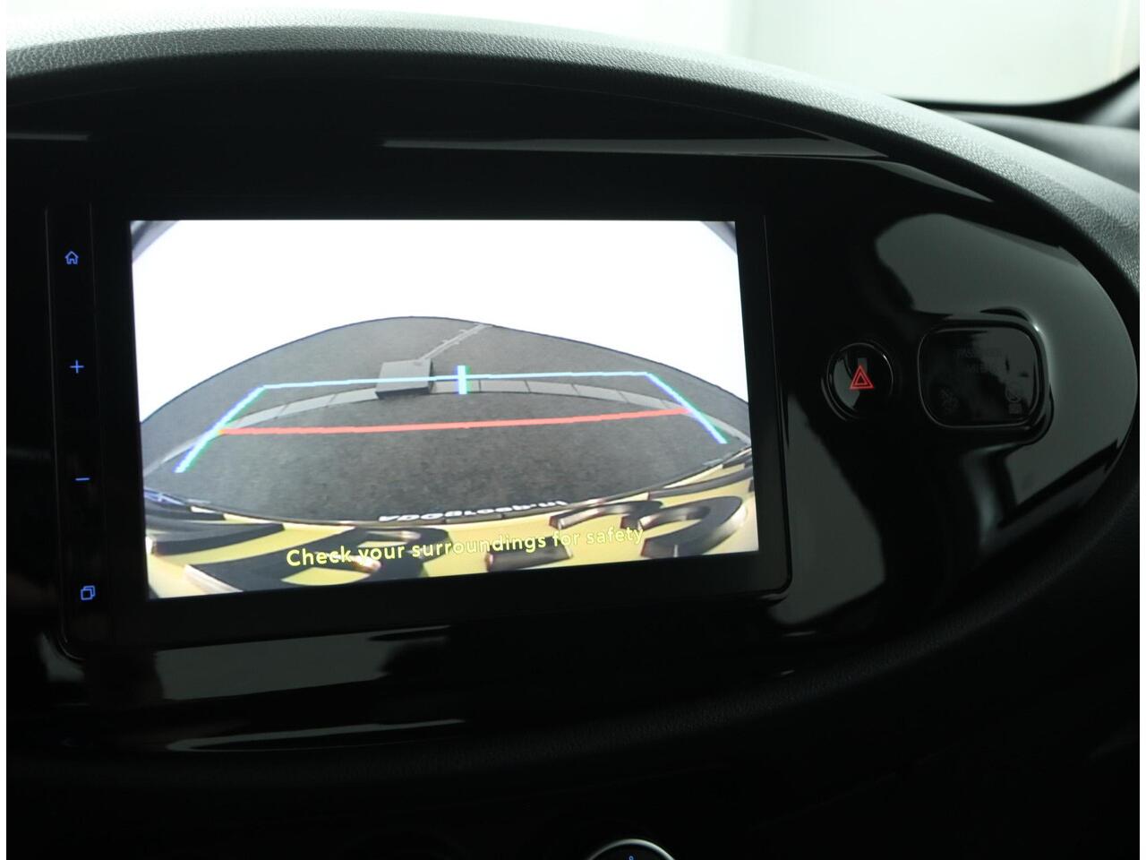Toyota AYGO X 1.0 VVT-i MT Play | Apple carplay & Android auto | Cruise control |