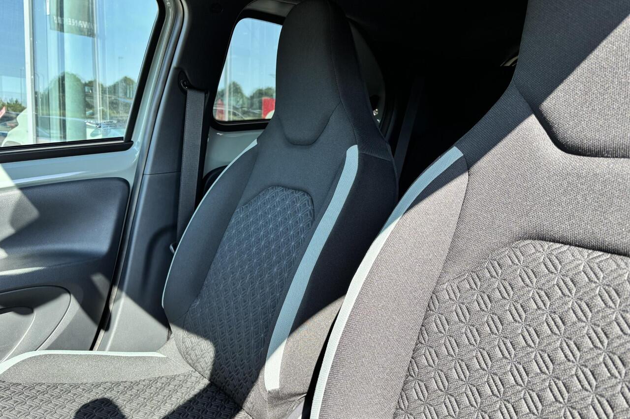 Toyota AYGO X 1.0 VVT-i MT Pulse Apple Carplay, Android Auto , LM velgen!