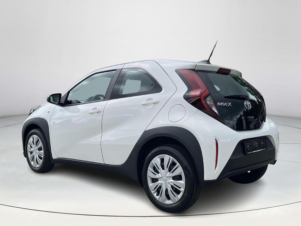 Toyota AYGO X 1.0 VVT-i MT Play