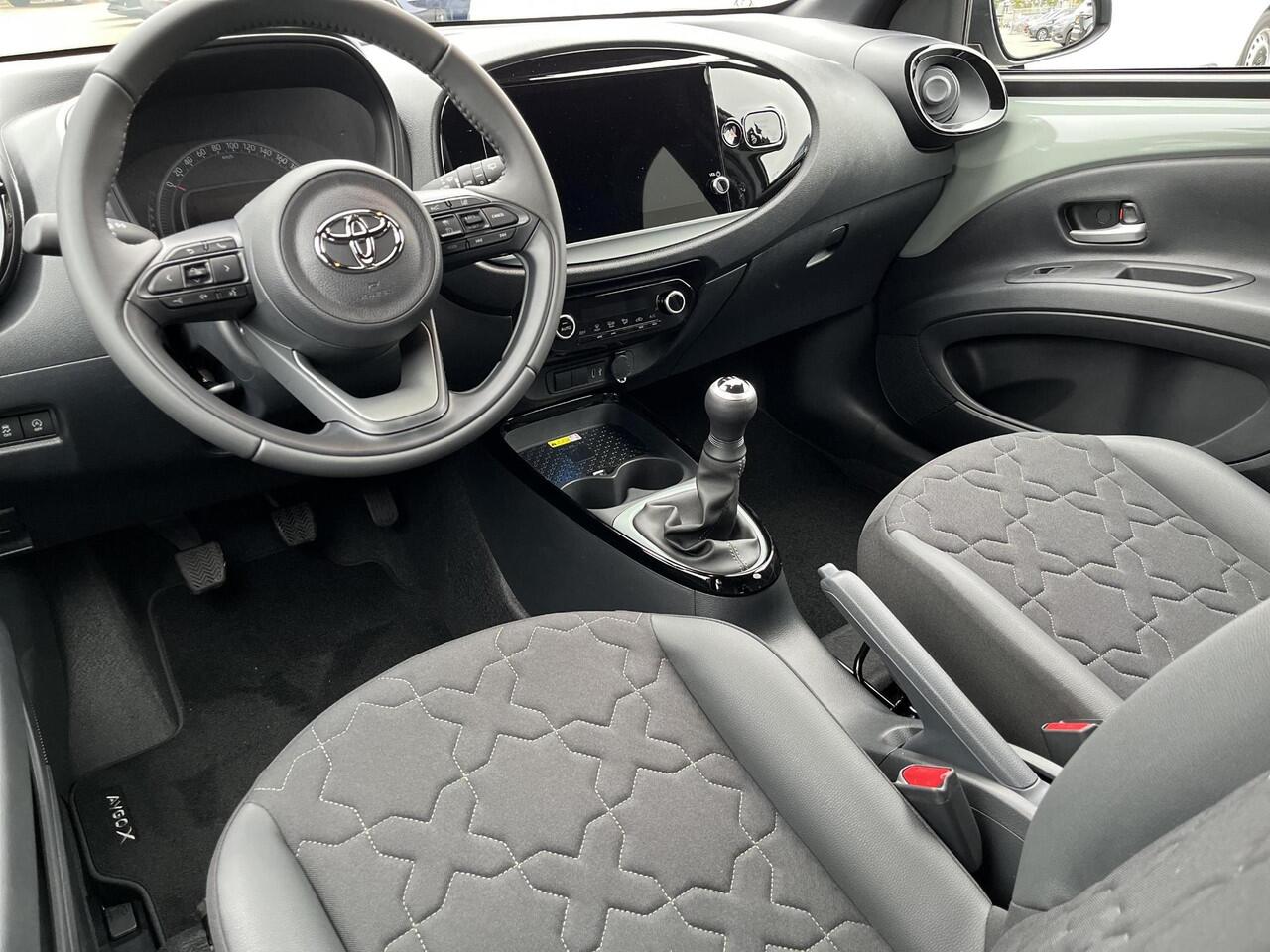 Toyota AYGO X 1.0 VVT-i MT Envy | Uit voorraad leverbaar |