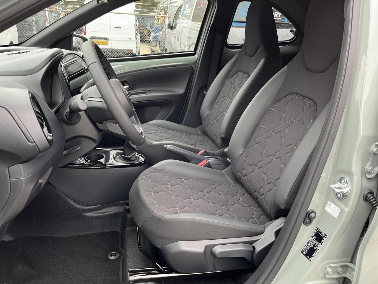 Toyota AYGO X 1.0 VVT-i MT Envy | Uit voorraad leverbaar |