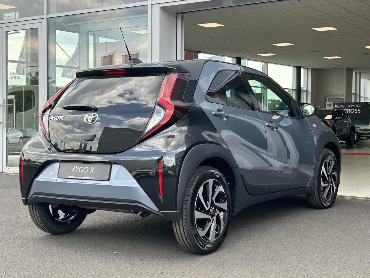 Toyota AYGO X 1.0 VVT-i MT Pulse NIEUW! Direct leverbaar! ¤ 1000,- inruilpremie!!