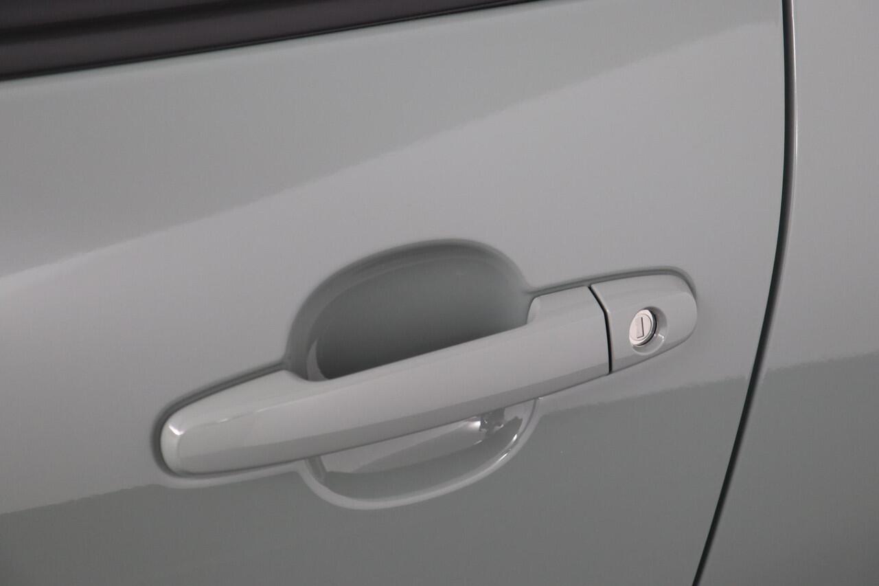 Toyota AYGO X 1.0 VVT-i MT Pulse | 17" lichtmetalen velgen | Automatische airco | Privacy Glass |