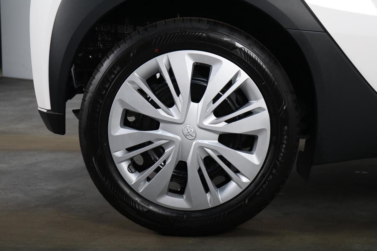 Toyota AYGO X 1.0 VVT-i MT play, Nieuw en direct leverbaar met ¤1.000,- voordeel