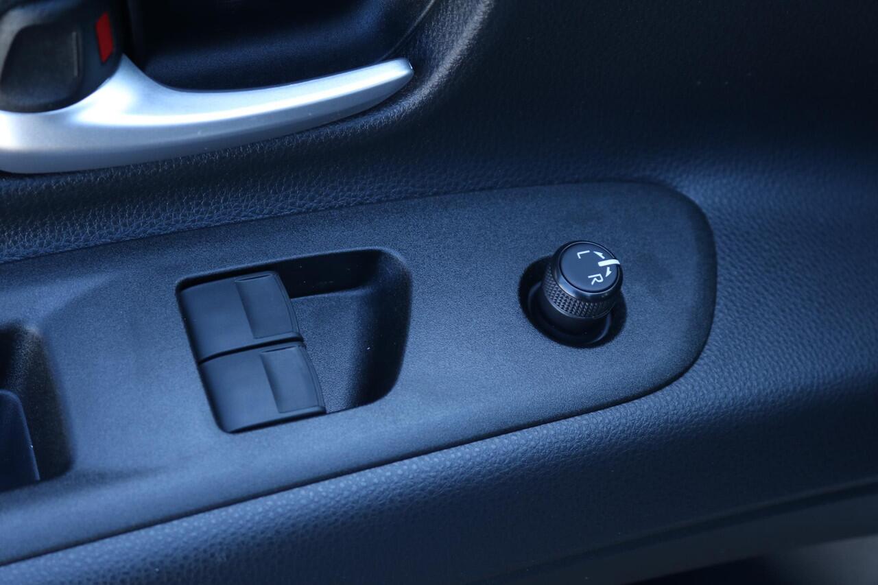 Toyota AYGO X 1.0 VVT-i MT play, Nieuw en direct leverbaar met ¤1.000,- voordeel