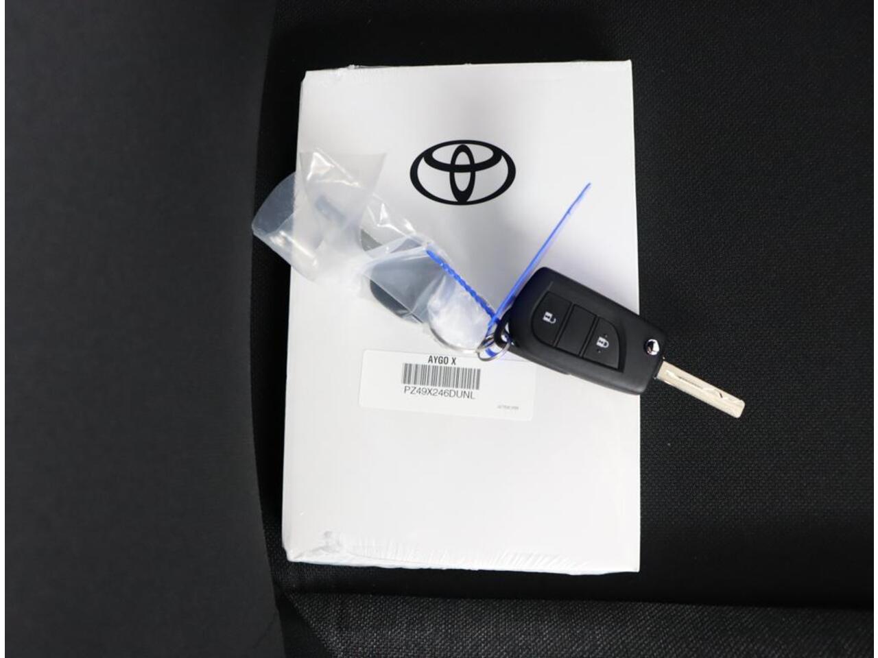 Toyota AYGO X 1.0 VVT-i MT Play | Airco | Adaptive Cruise Control | Apple Carplay | Android Auto |