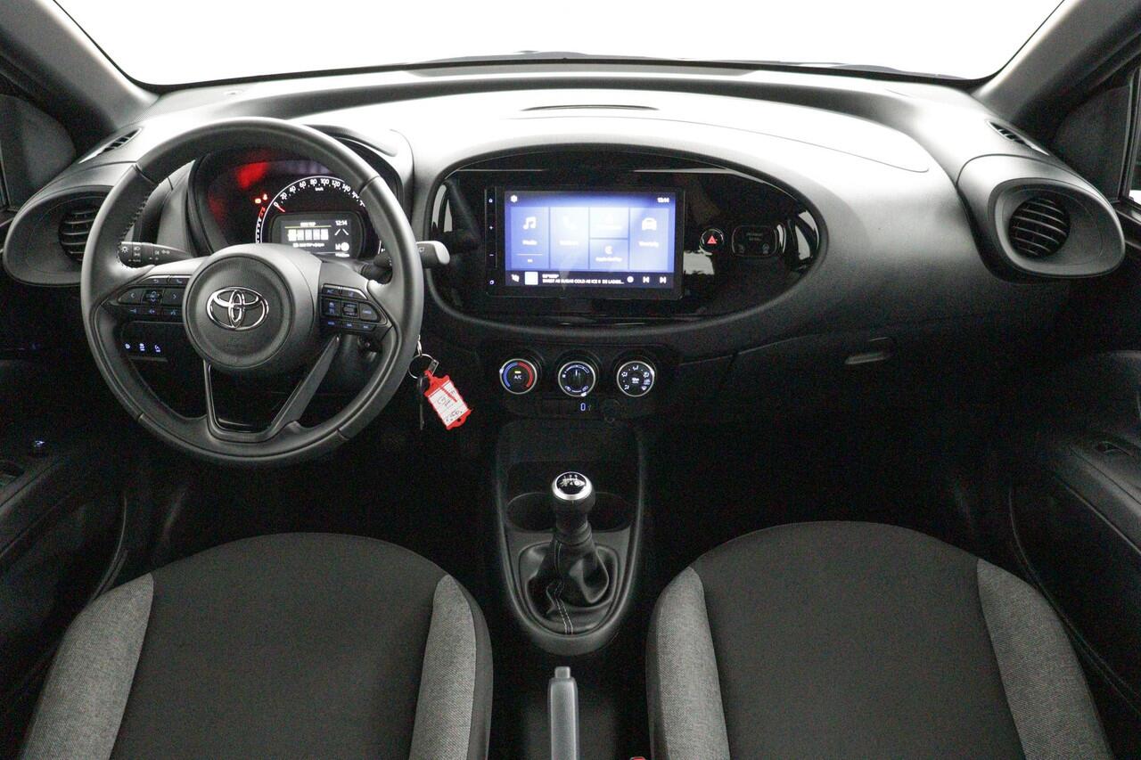 Toyota AYGO X 1.0 VVT-i MT Play | Apple Carplay/Android Auto |