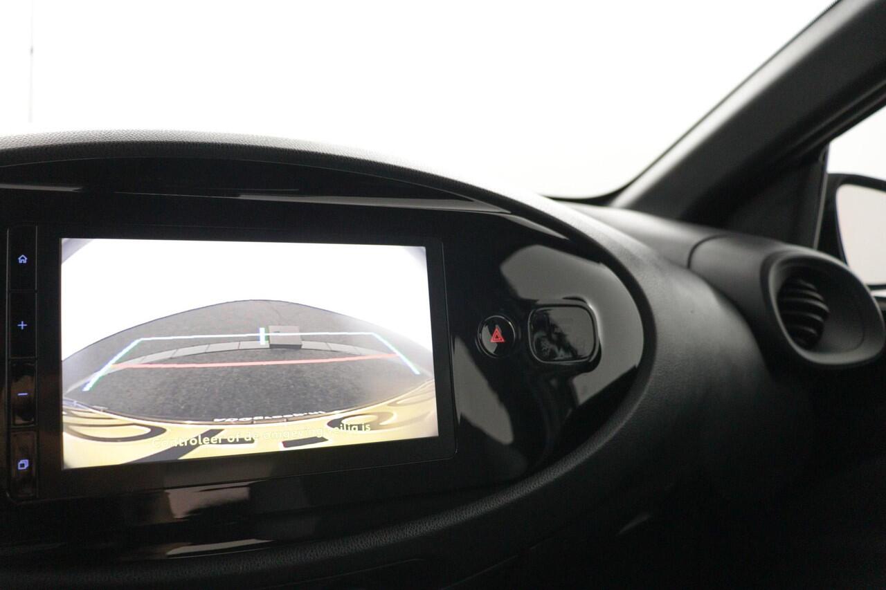 Toyota AYGO X 1.0 VVT-i MT Play | Apple Carplay/Android Auto |