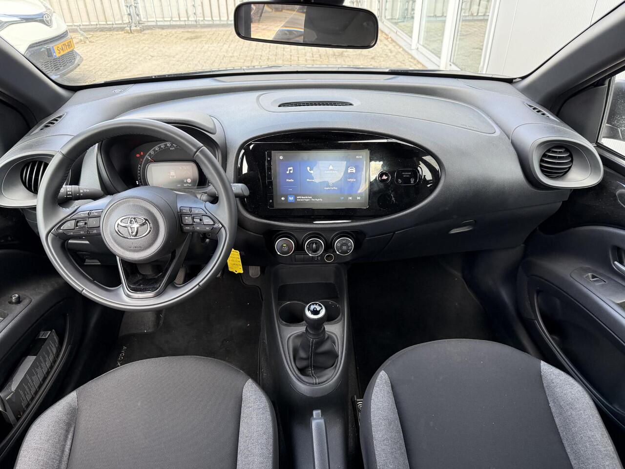 Toyota AYGO X 1.0 VVT-i MT Play **ADAPTIEF CRUISECONTROL/ AIRCO/ DAB/ GARANTIE**