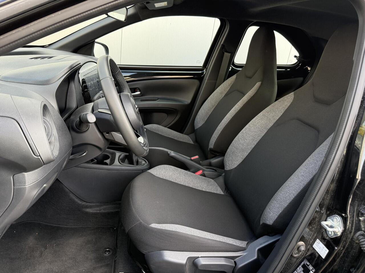 Toyota AYGO X 1.0 VVT-i MT Play **ADAPTIEF CRUISECONTROL/ AIRCO/ DAB/ GARANTIE**