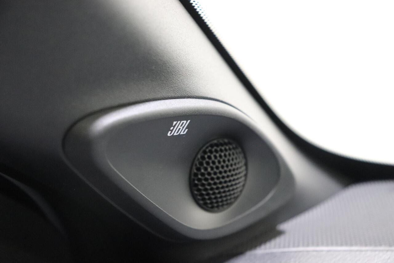 Toyota AYGO X 1.0 VVT-i MT JBL, Nieuw en snel leverbaar met ¤500,- inruilpremie!