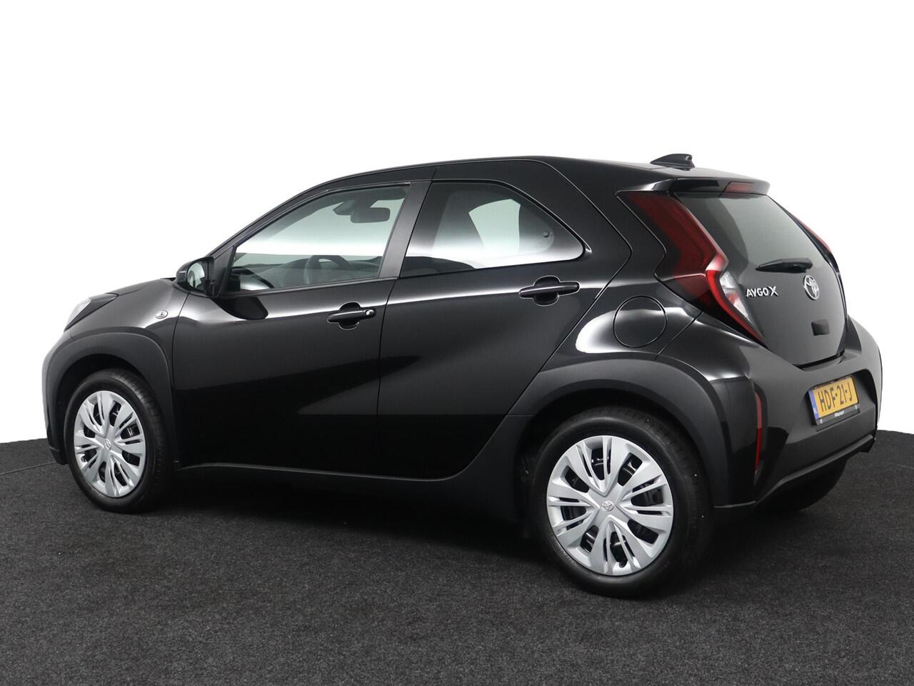 Toyota AYGO X 1.0 VVT-i MT Play | Airco | Apple carplay / Android auto | Adaptieve Cruise control |