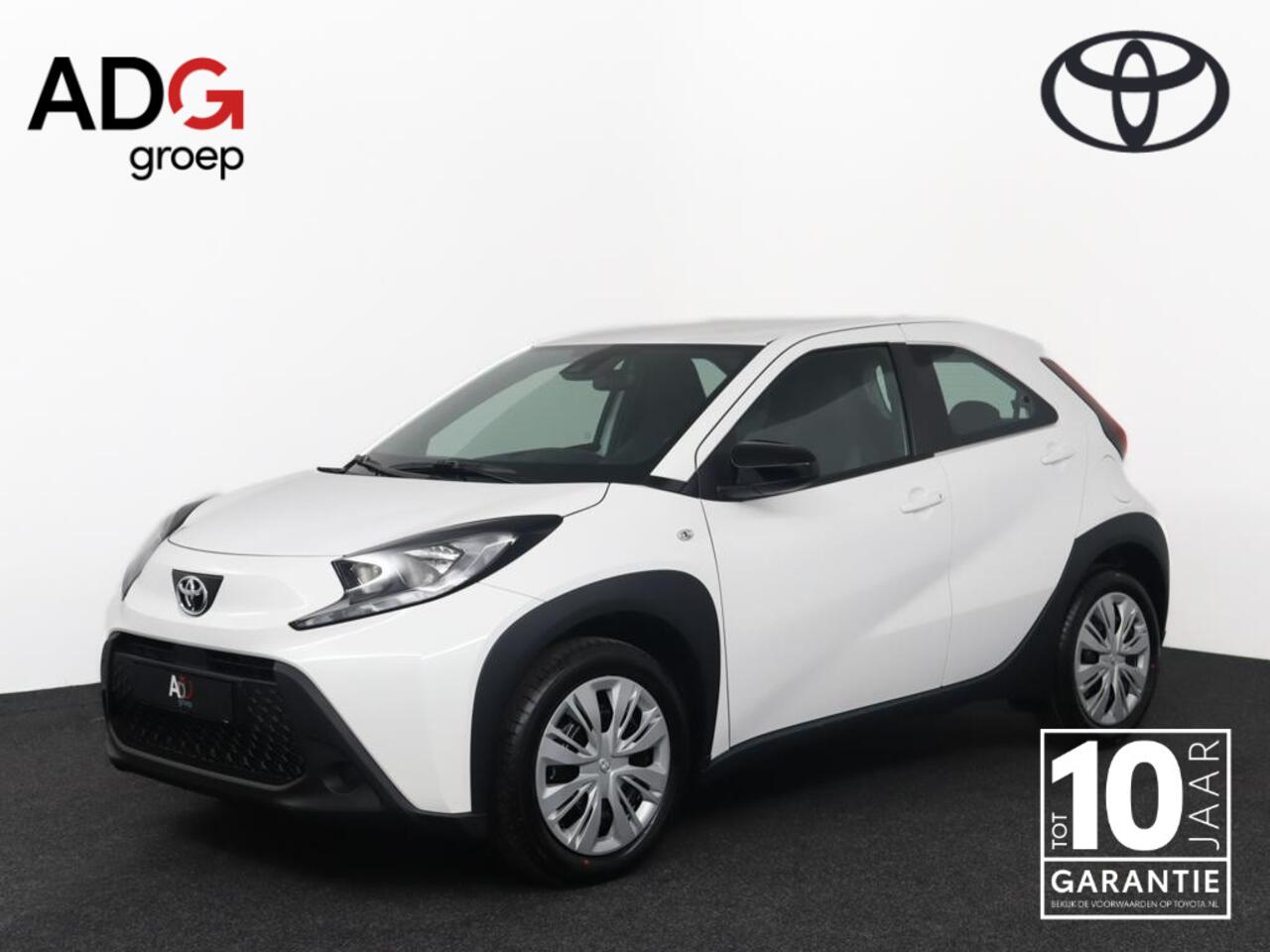 Toyota AYGO X 1.0 VVT-i S-CVT Play