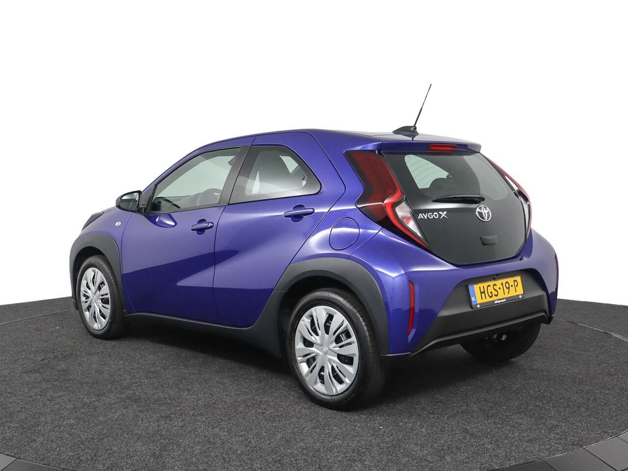 Toyota AYGO X 1.0 VVT-i MT Play | Apple Carplay/Android Auto |