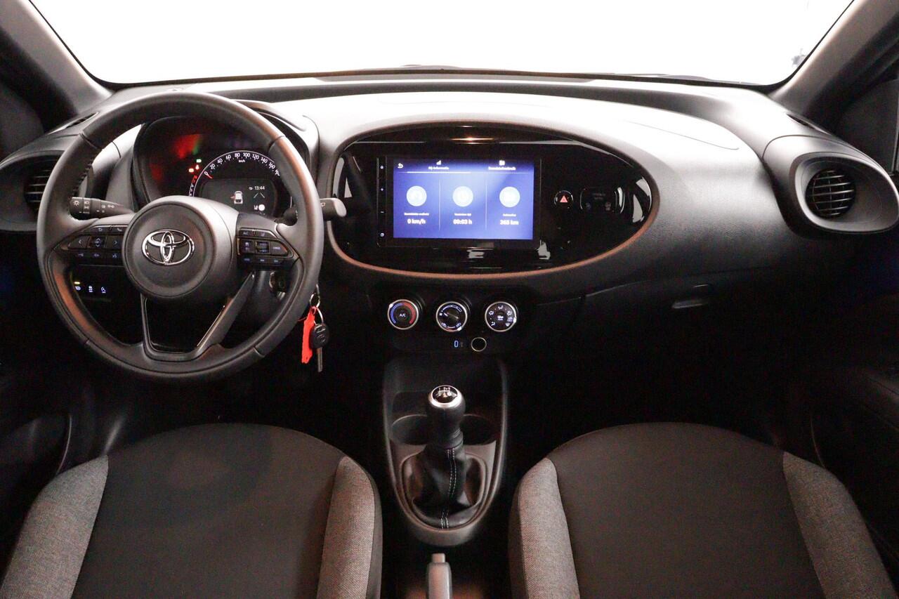 Toyota AYGO X 1.0 VVT-i MT Play | Apple Carplay/Android Auto |