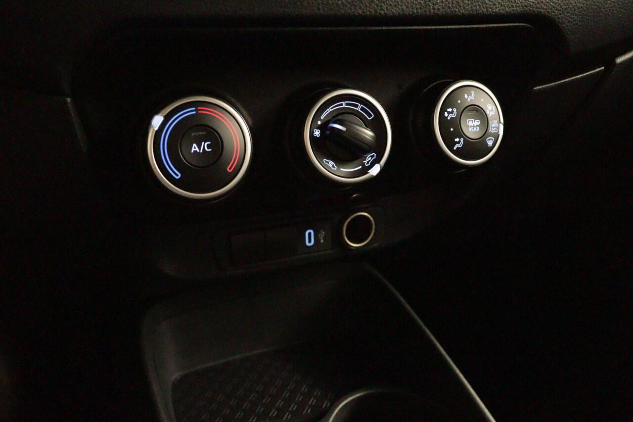 Toyota AYGO X 1.0 VVT-i MT Play | Apple Carplay/Android Auto |