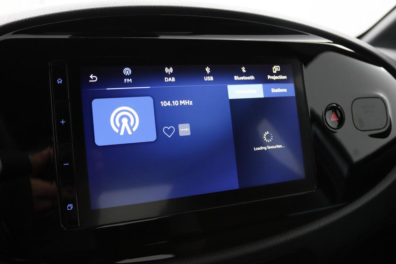 Toyota AYGO X 1.0 VVT-i MT Play | Cruise control | Apple carplay-android auto | Parkeercamera |