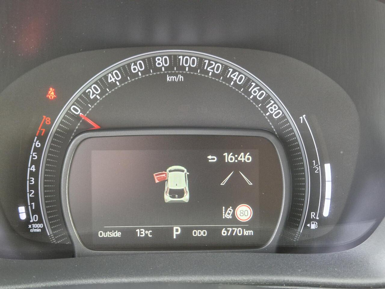 Toyota AYGO X 1.0 VVT-i S-CVT first PLAY/A.Camera/Climatecontr./Stoelverw.