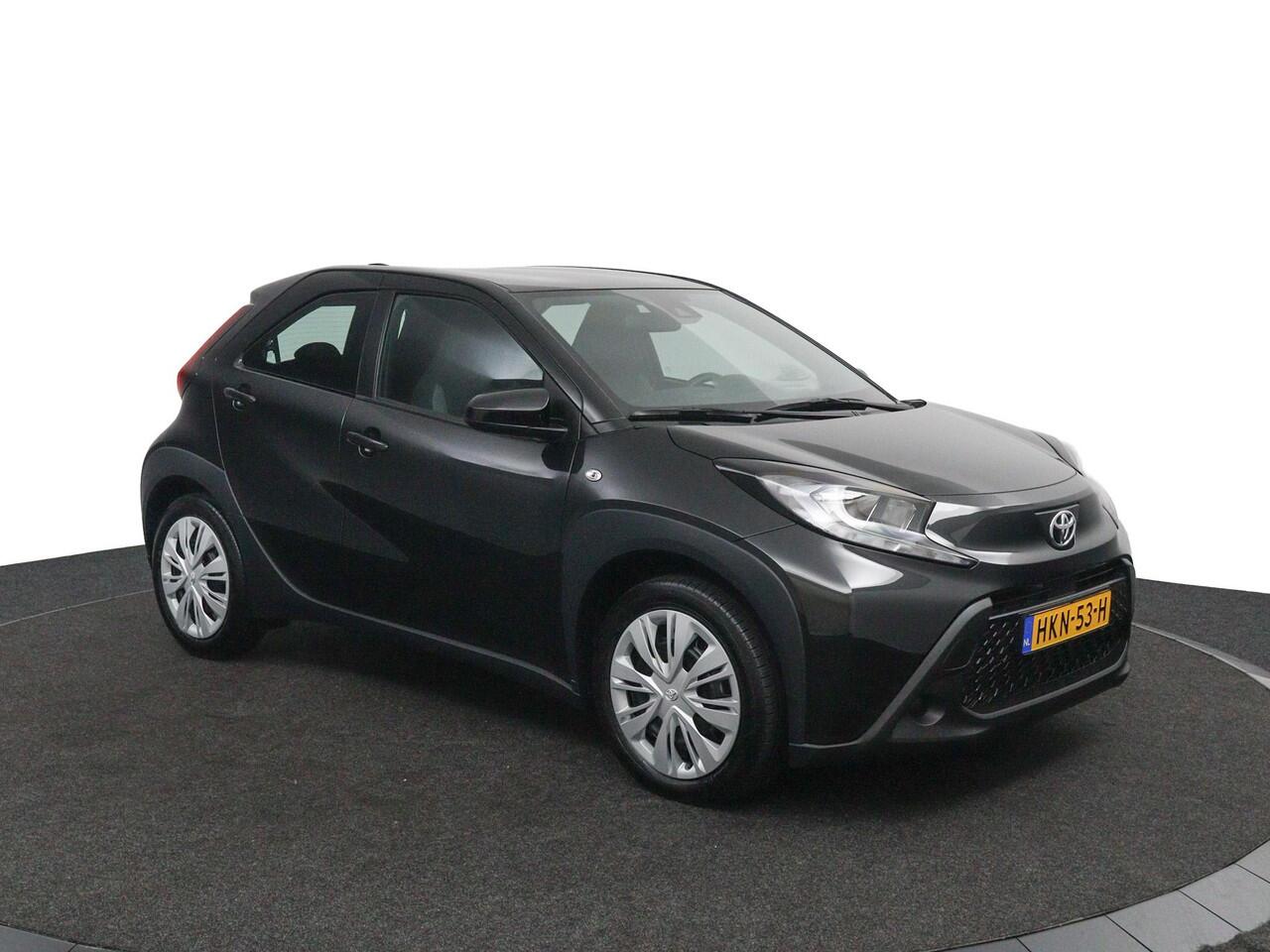 Toyota AYGO X 1.0 VVT-i MT Play | Adaptieve Cruise control | Airco | Toyota Safety Sense |