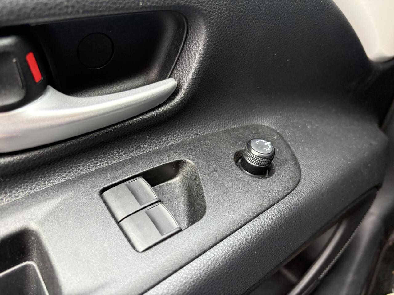 Toyota AYGO X 1.0 VVT-i MT Play